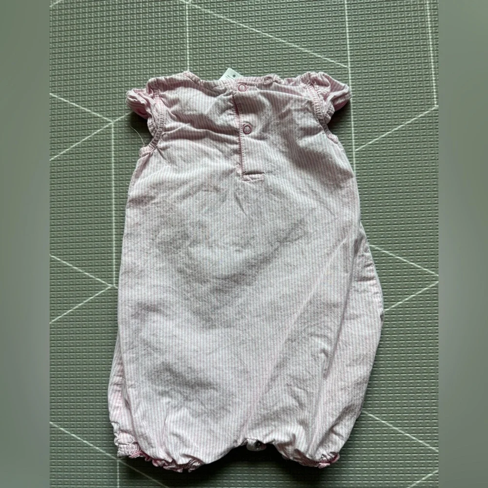 Carters|Baby girl light pink Striped bubble romper with floral embroidery•••9M
